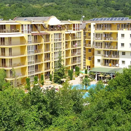 Joya Park * Aranyhomok