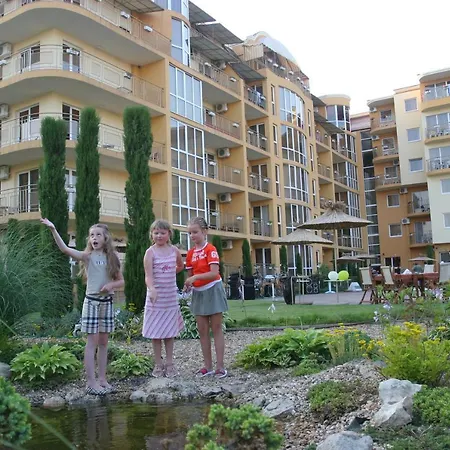 Joya Park Apartment Golden Sands