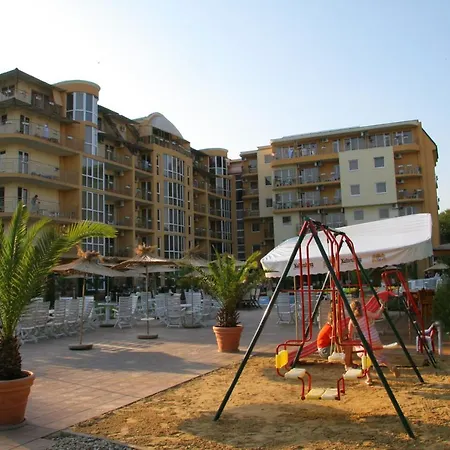 Joya Park Apartment *